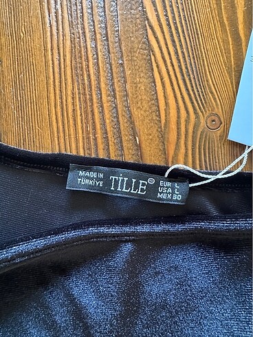 Kadife mini tek kol elbise - Görsel 2