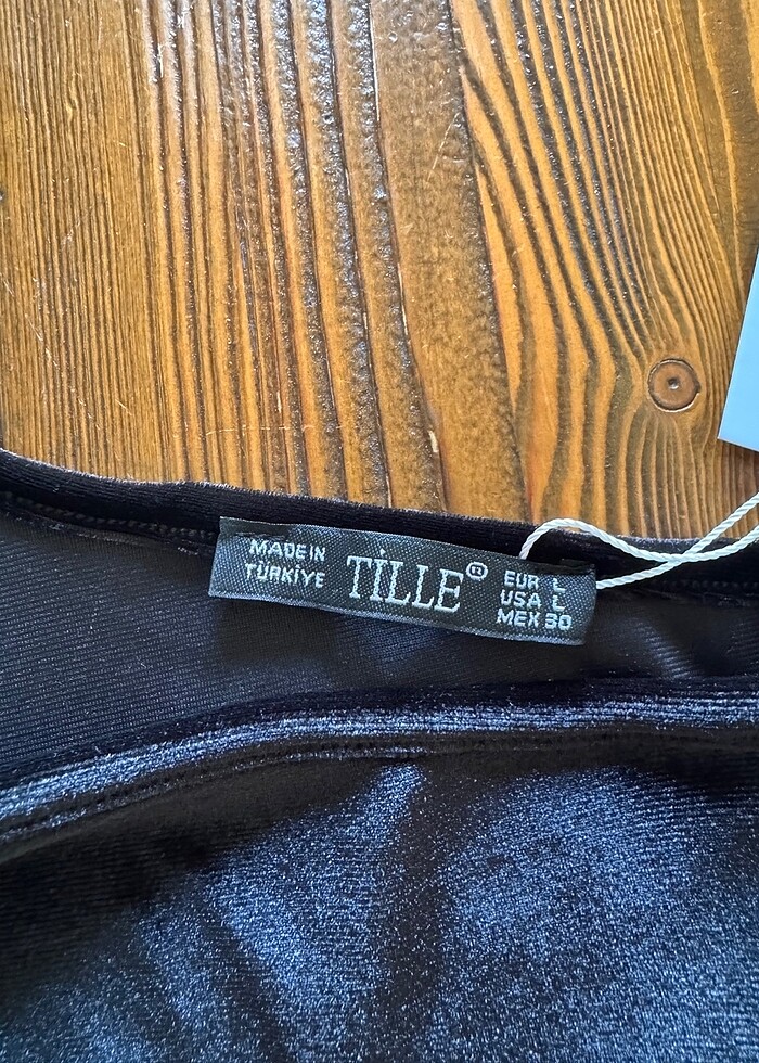 Kadife mini tek kol elbise - Görsel 2