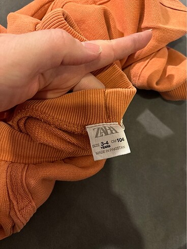 4 Yaş Beden turuncu Renk Zara eşofman