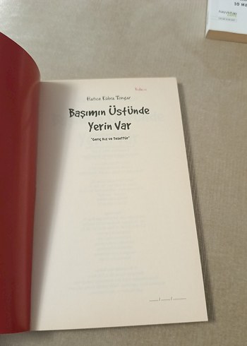 Başımin Üstünde Yerin Var - Hatice Kübra Tongar - Görsel 3