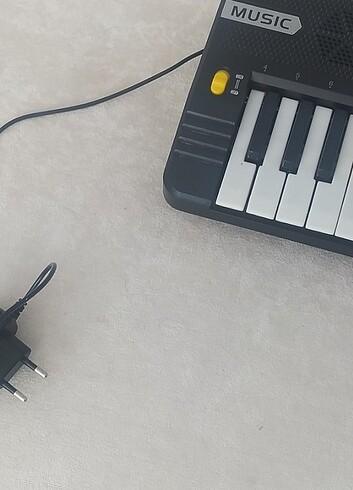 Diğer Elektrikli Mini org keyboard lesson