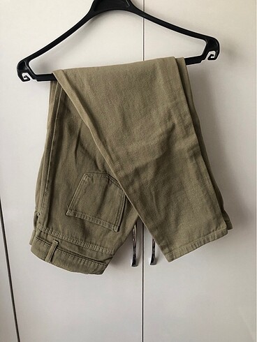 Haki Yeşili Kot Pantolon