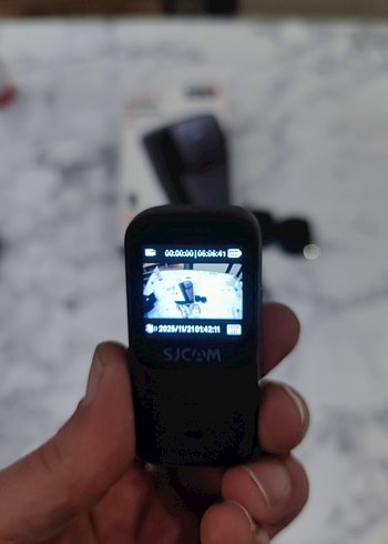 Siyah SJCAM Aksiyon Kamerası ve Aksesuarları - Görsel 4