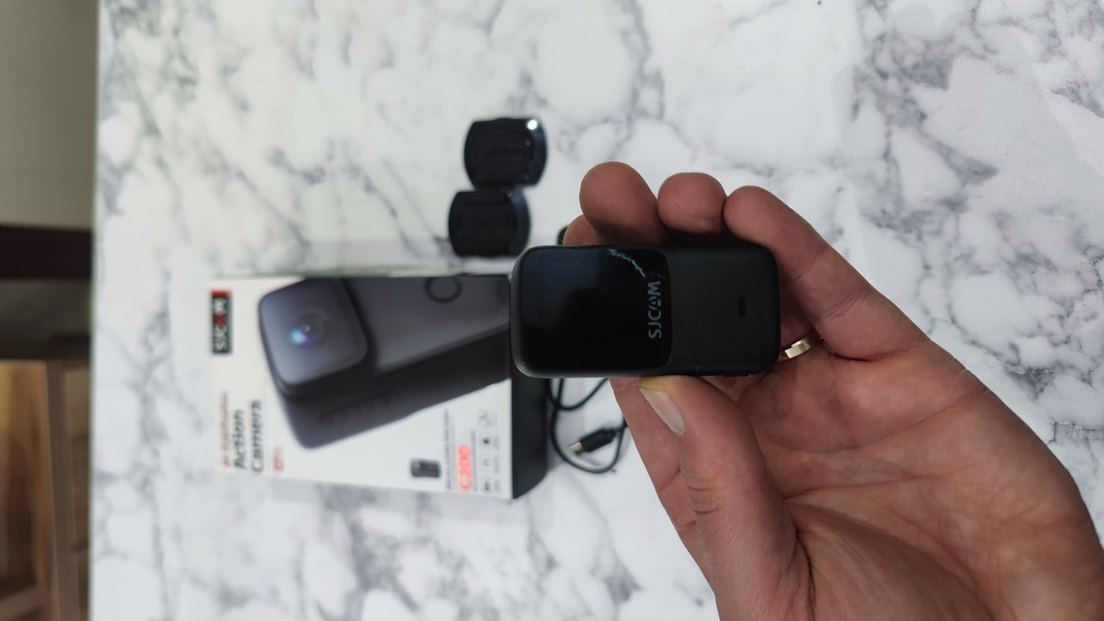 Siyah SJCAM Aksiyon Kamerası ve Aksesuarları - Görsel 3