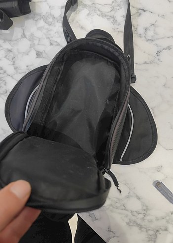 Erkek Siyah Fermuarlı Mıknatıslı Biker Depo Ustü Çantası - Görsel 2