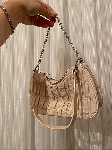 Bershka Bershka büzgülü çanta
