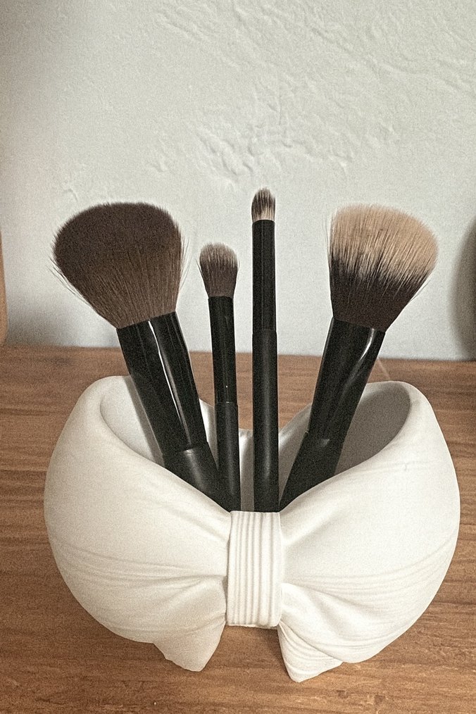 Fiyonk Tasarım Dekor Saksı  Mat Beyaz Alçı, El Yapımı - Görsel 3