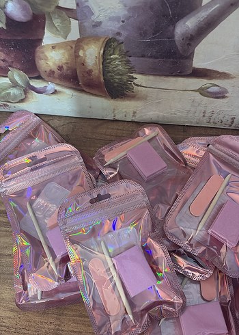 Pembe Takma Tırnak Bakım Seti - Görsel 4