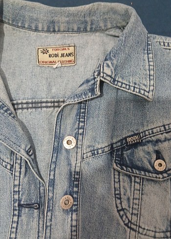 Düğmeli Kolsuz Kadın Kot Ceket - Görsel 4