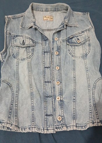 Düğmeli Kolsuz Kadın Kot Ceket - Görsel 2