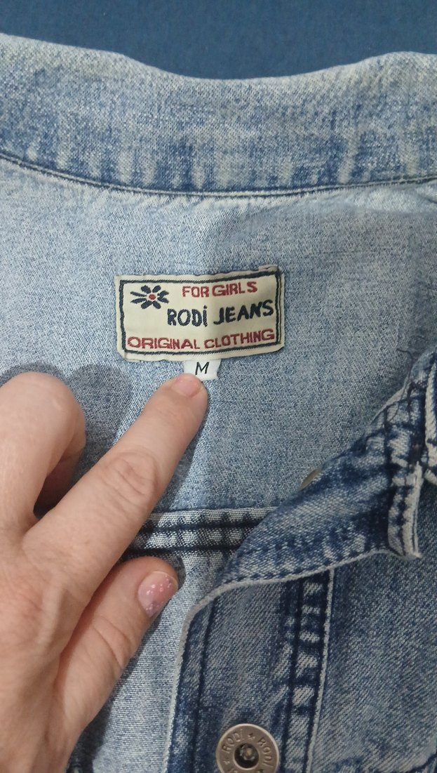 Düğmeli Kolsuz Kadın Kot Ceket - Görsel 5