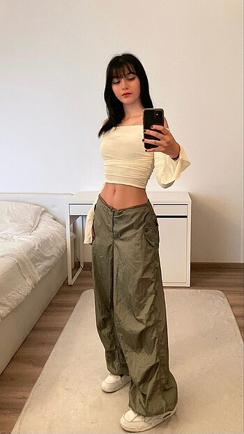 Oversize Parachute fabric pant