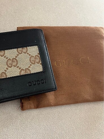 Gucci cüzdan