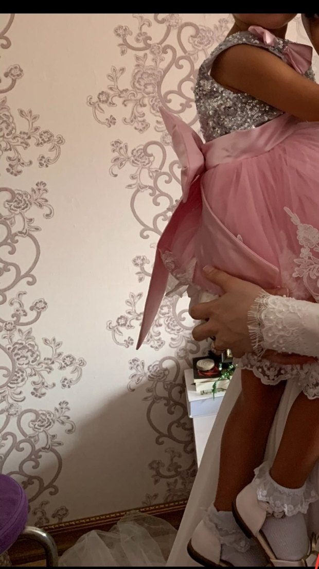 Pembe Dantel İşlemeli Kız Çocuk Elbisesi - Görsel 2