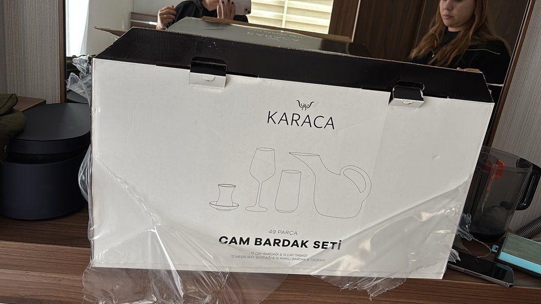 Gri Desenli Şeffaf Su Bardağı - Görsel 2