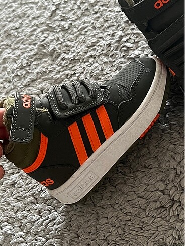 Adidas Adidas bot