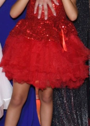 Çocuk kısa payetli abiye - Görsel 4