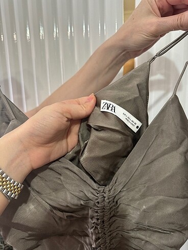 l Beden Zara Saten Elbise