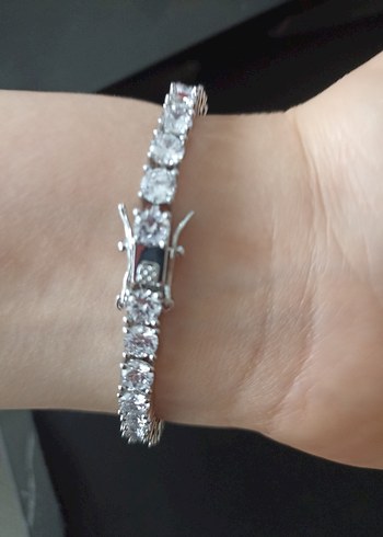 Beyaz Parlak Taşlı Kadın Bileklik - Görsel 3