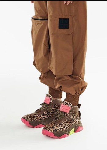 VDR Leopar Desenli Kahverengi Yüksek Topuklu Spor Ayakkabı - Görsel 2