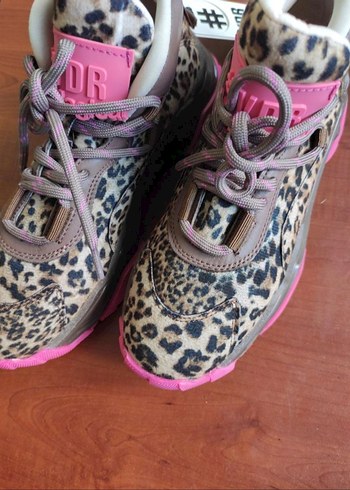 VDR Leopar Desenli Kahverengi Yüksek Topuklu Spor Ayakkabı - Görsel 5