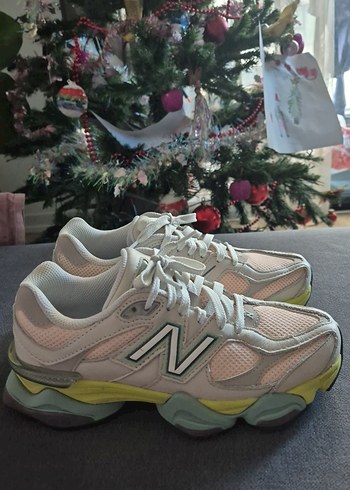 NEWBALANCE 9060 MODELİ 37.5 NUMARA - Görsel 2