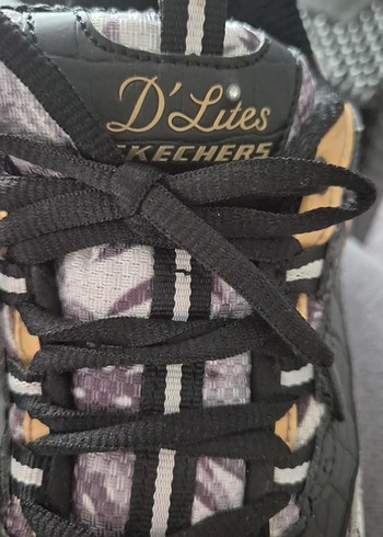 SKECHERS D'LİTES Yılan Desenli Bağcıklı Spor Ayakkabı - Görsel 4