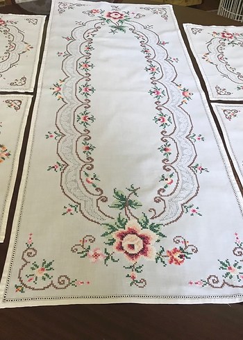 Kaneviçe örtü