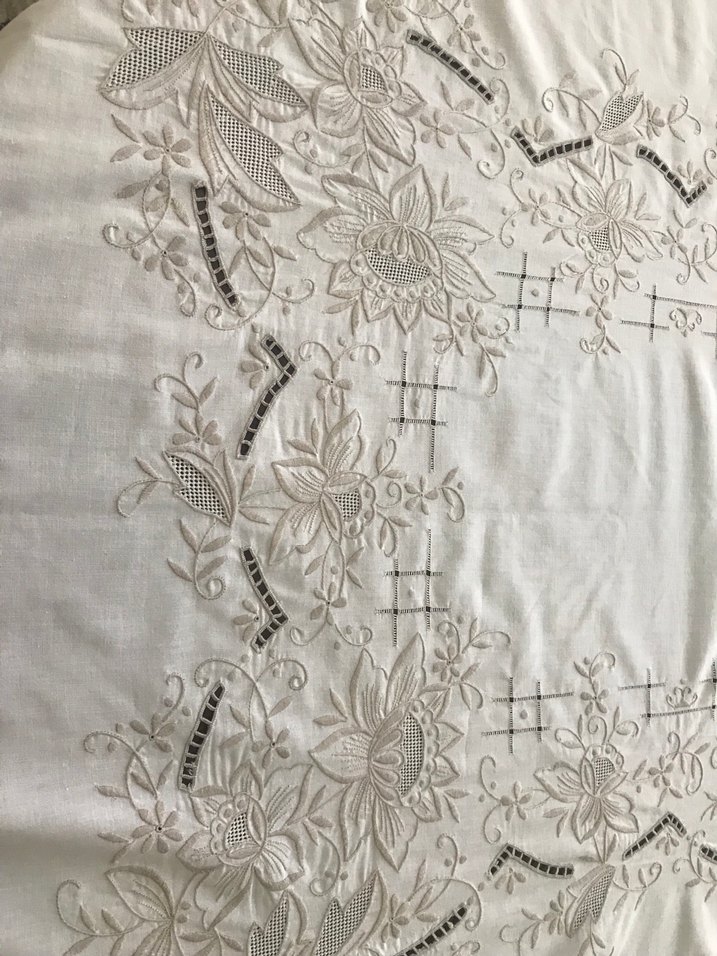 Rahibe işi masa örtüsü - Görsel 3