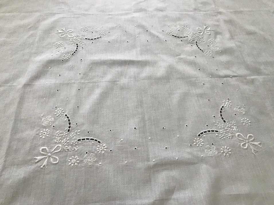 Antika masa örtüsü - Görsel 3