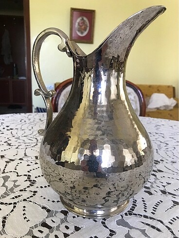 Bakır sürahi