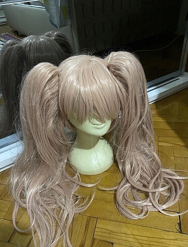 Enoshima Junko peruk