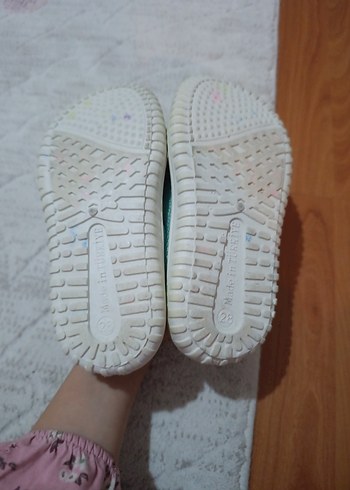 Kız Çocukları İçin Renkli Bağcıksız ev Ayakkabısı - Görsel 4