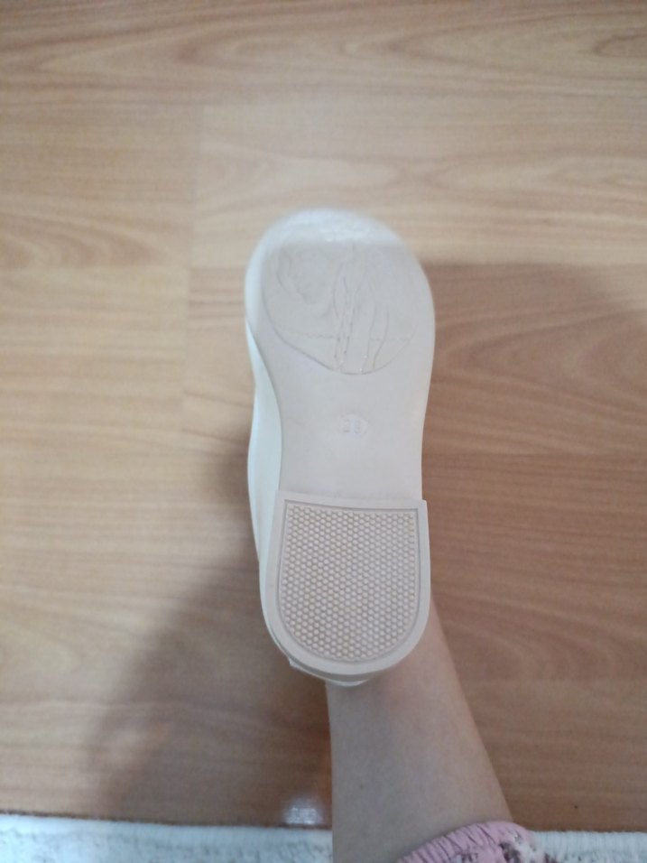 Kız Çocuk Beyaz Babet Ayakkabı - Görsel 4