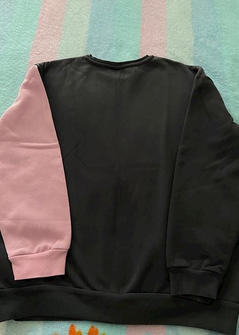 LC Waikiki Peluş Detaylı Renk Bloklu Kız Sweatshirt