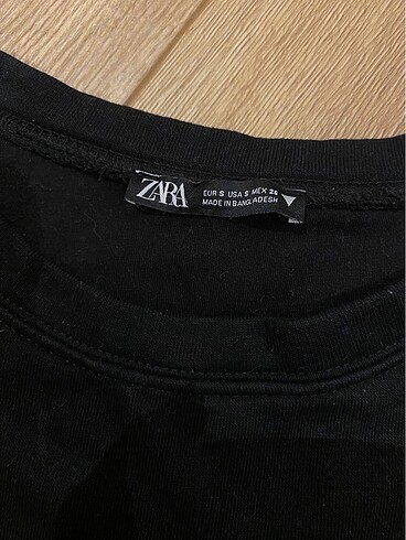 Zara kısa sweatshirt