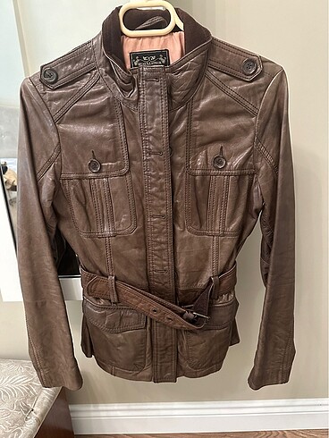 Stradivarius Deri mont