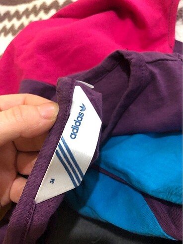 34 Beden Adidas tshirt