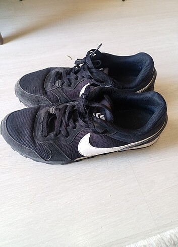 Nike erkek Spor ayakkabı 42,5