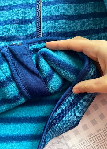 Erkek Çocuk Kapüşonlu Triko Ceket - Görsel 2