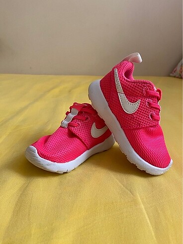 Nike Pembe kız ayakkabı