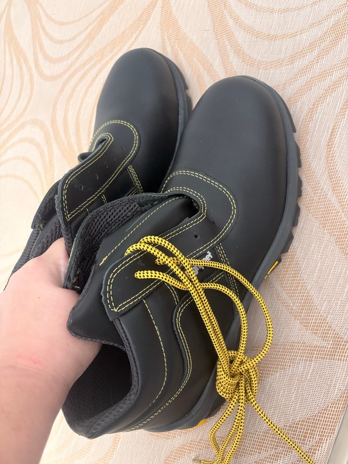 Siyah Gripper Erkek Ayakkabı - Görsel 3