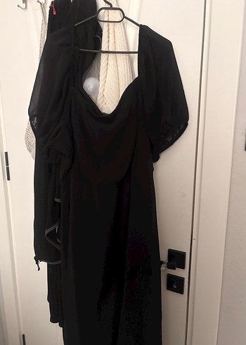 Uzun Siyah Gotik Abiye Elbise - Görsel 3