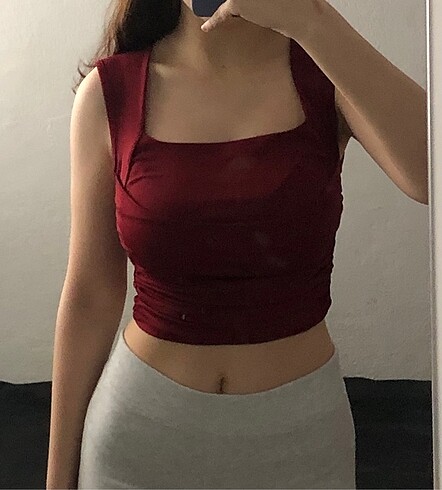 kırmızı üst/crop