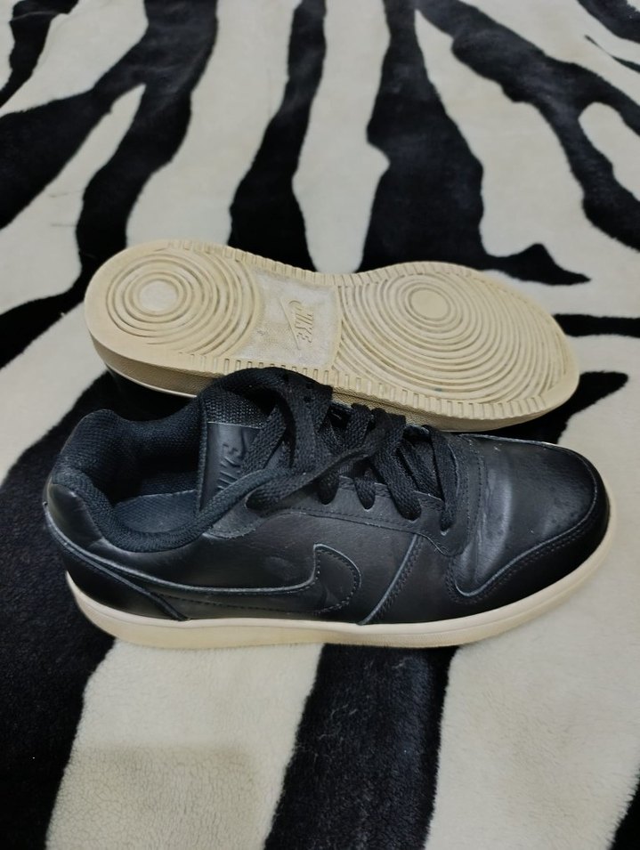 nike Siyah Bağcıklı Kadın Spor Ayakkabı - Görsel 2