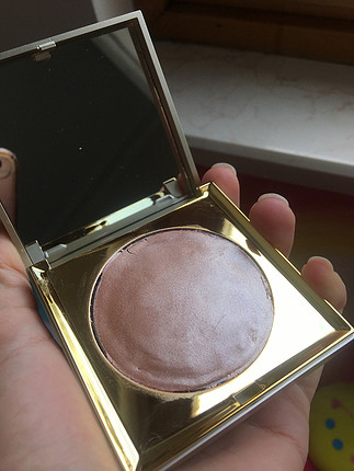 Stila Kitten Highlighter