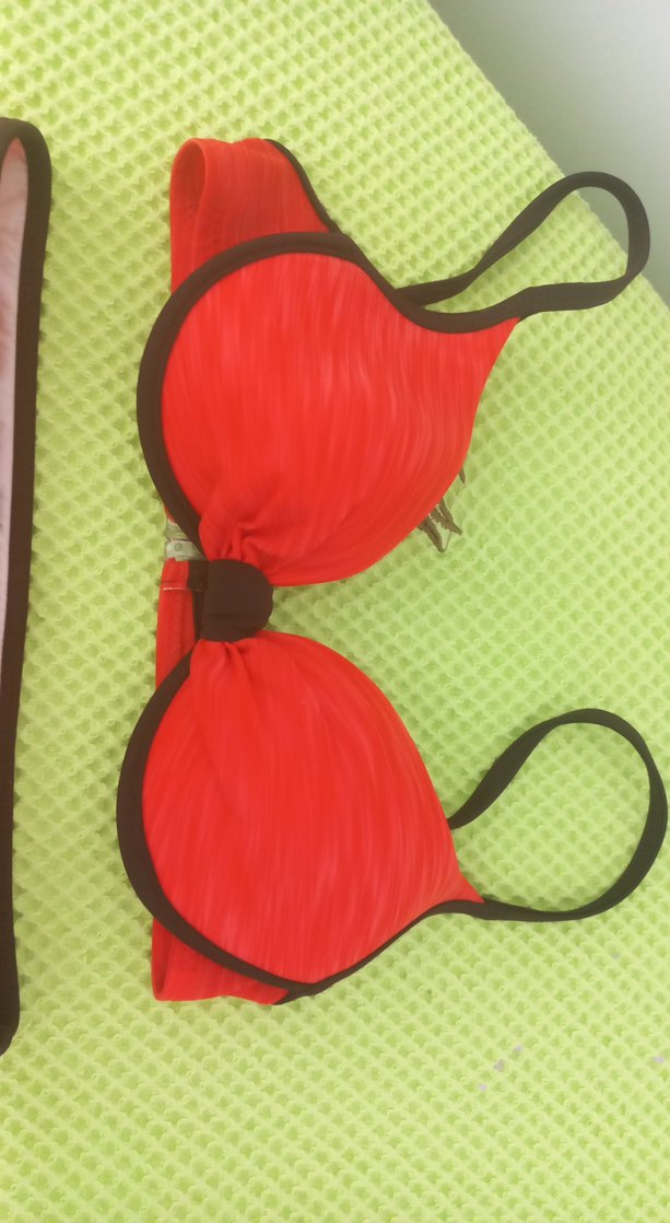 Kırmızı İki Parça Bikini Takımı - Görsel 3