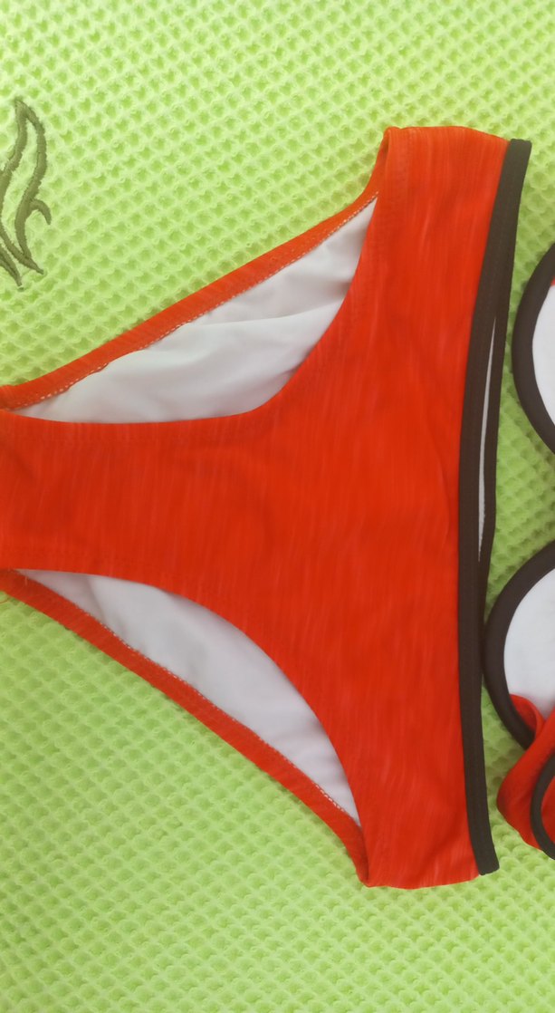 Kırmızı İki Parça Bikini Takımı - Görsel 5