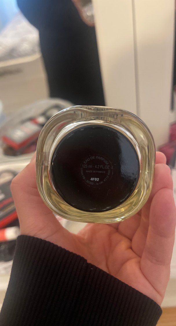 Original Givenchy L'Interdit Kadın Parfümü - Görsel 3