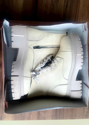 Bej Hakiki Deri Kadın Bot - Görsel 6